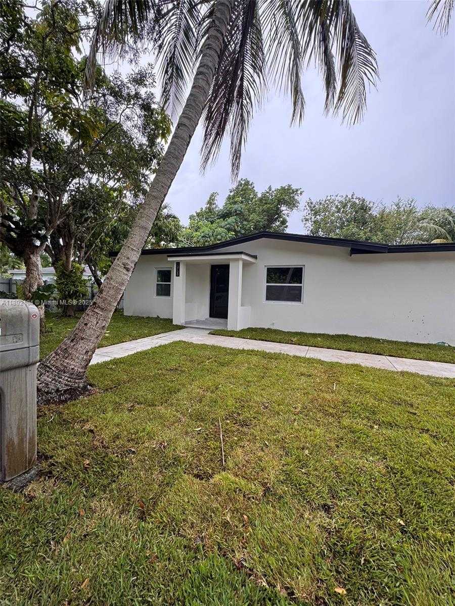 Small Image of 13720 NORTH WEST 4TH CT, North Miami Number 4
