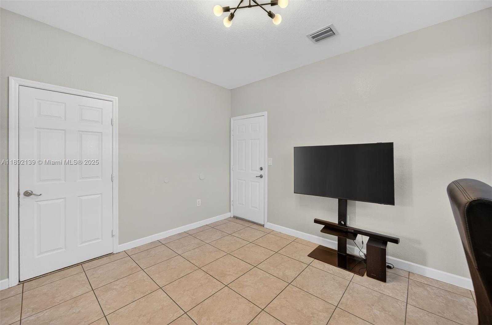 Small Image of 379 NORTH EAST 25TH TER, Homestead Number 20