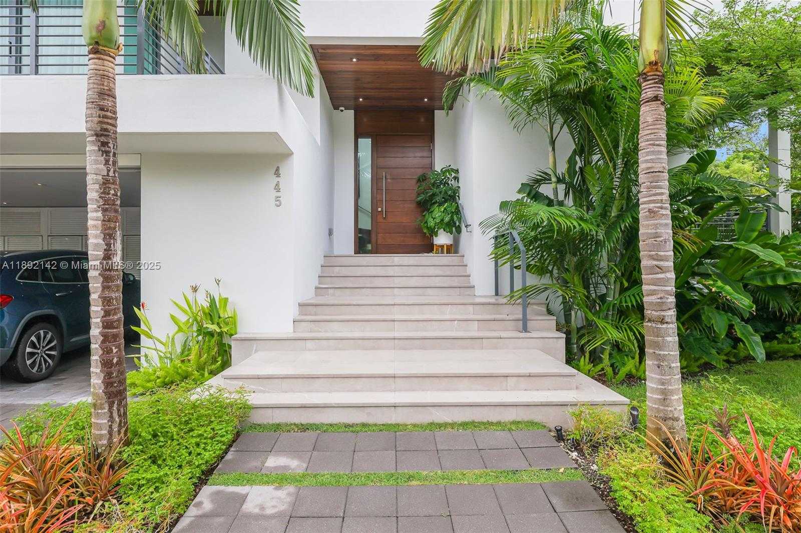 Small Image of 445 RIDGEWOOD RD, Key Biscayne Number 1