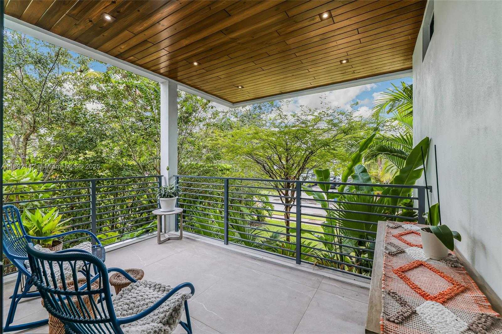 Small Image of 445 RIDGEWOOD RD, Key Biscayne Number 26