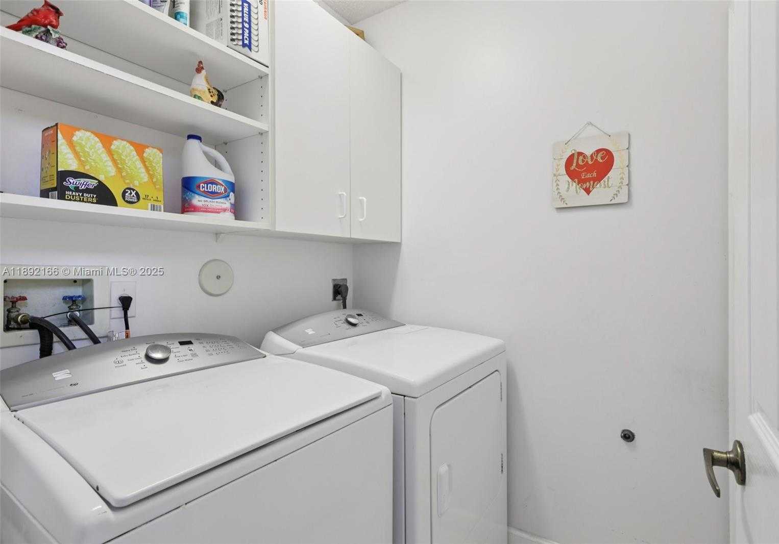 Small Image of 8752 NORTH WEST 75TH CT, Tamarac Number 23