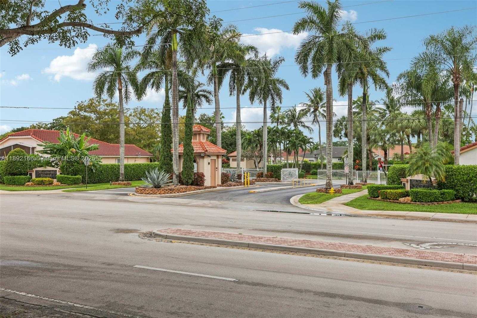 Small Image of 8752 NORTH WEST 75TH CT, Tamarac Number 26
