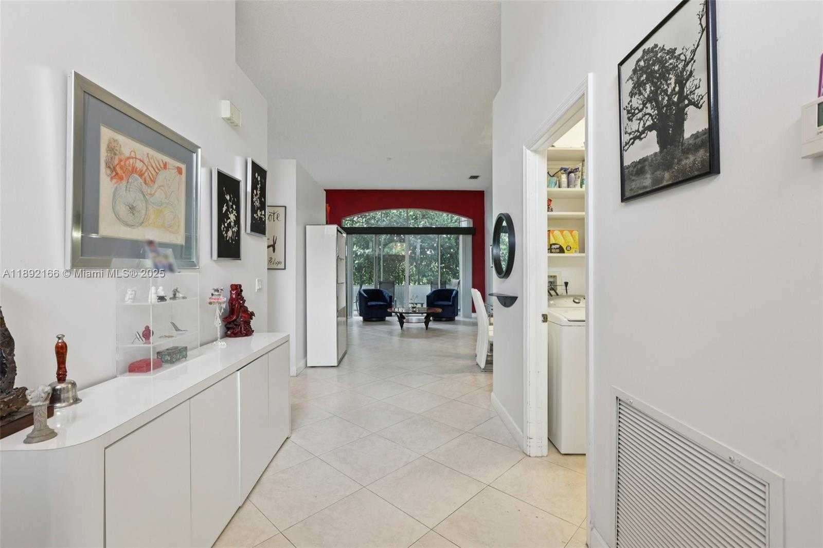 Small Image of 8752 NORTH WEST 75TH CT, Tamarac Number 6