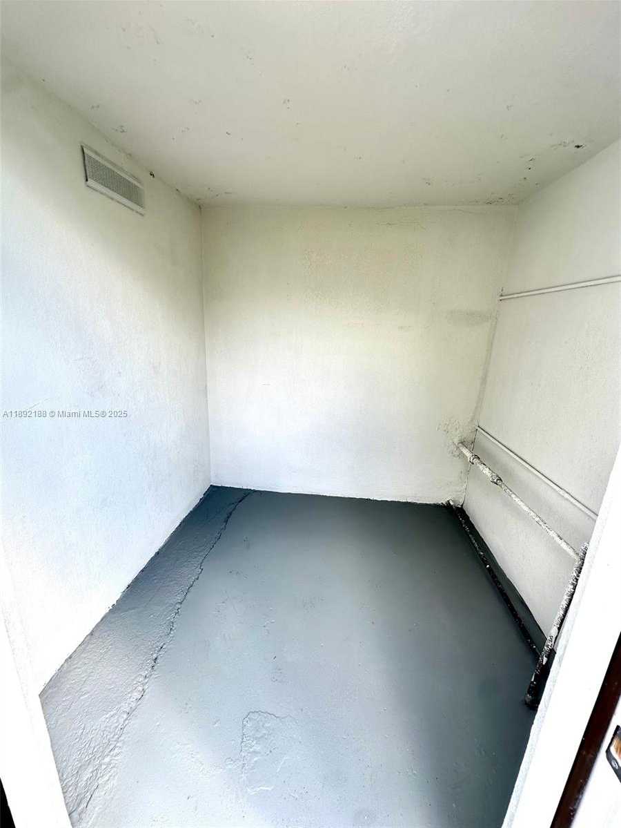 Small Image of 2340 NORTH 69TH WAY, Hollywood Number 25