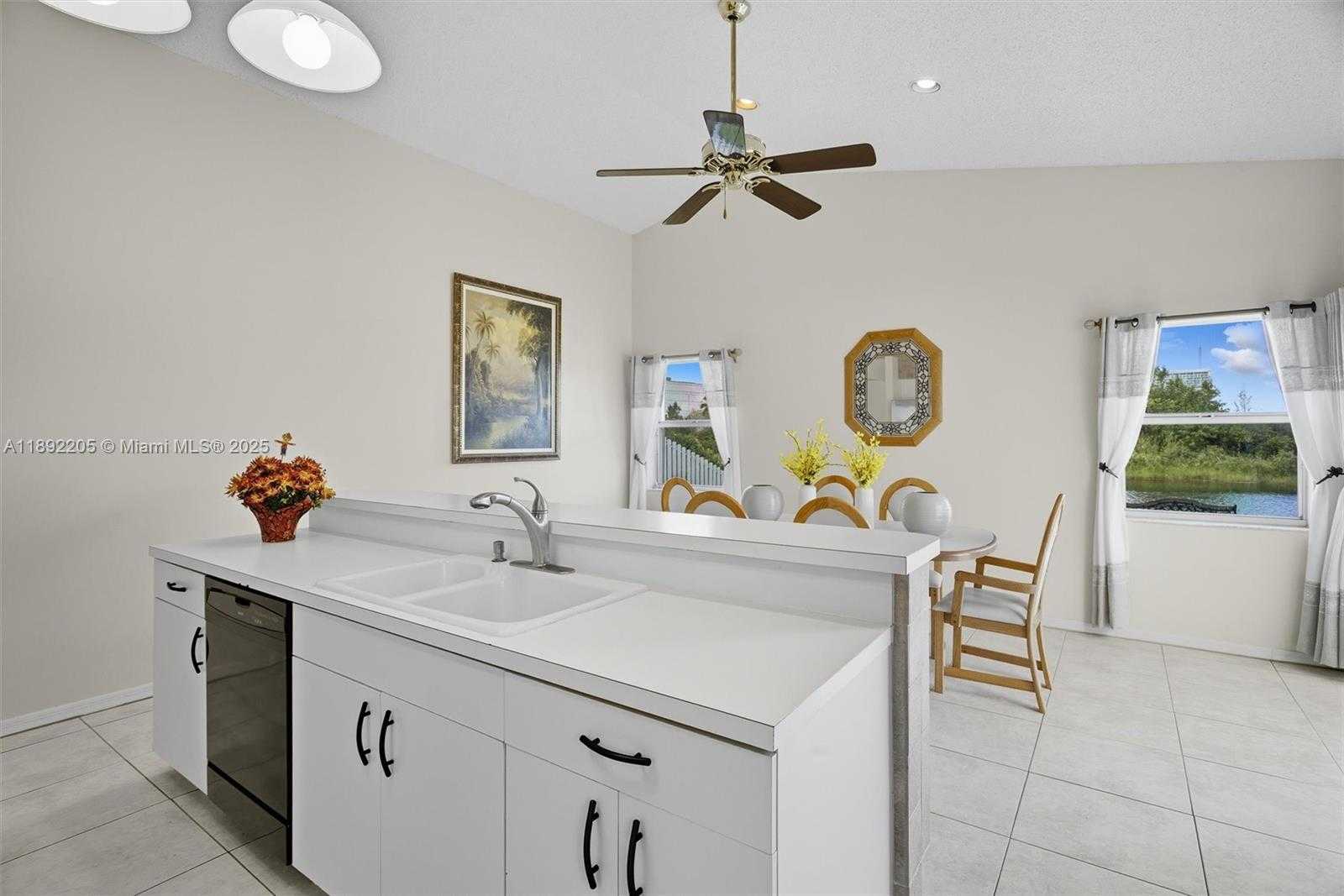 Small Image of 13305 NORTH WEST 13TH ST, Sunrise Number 17