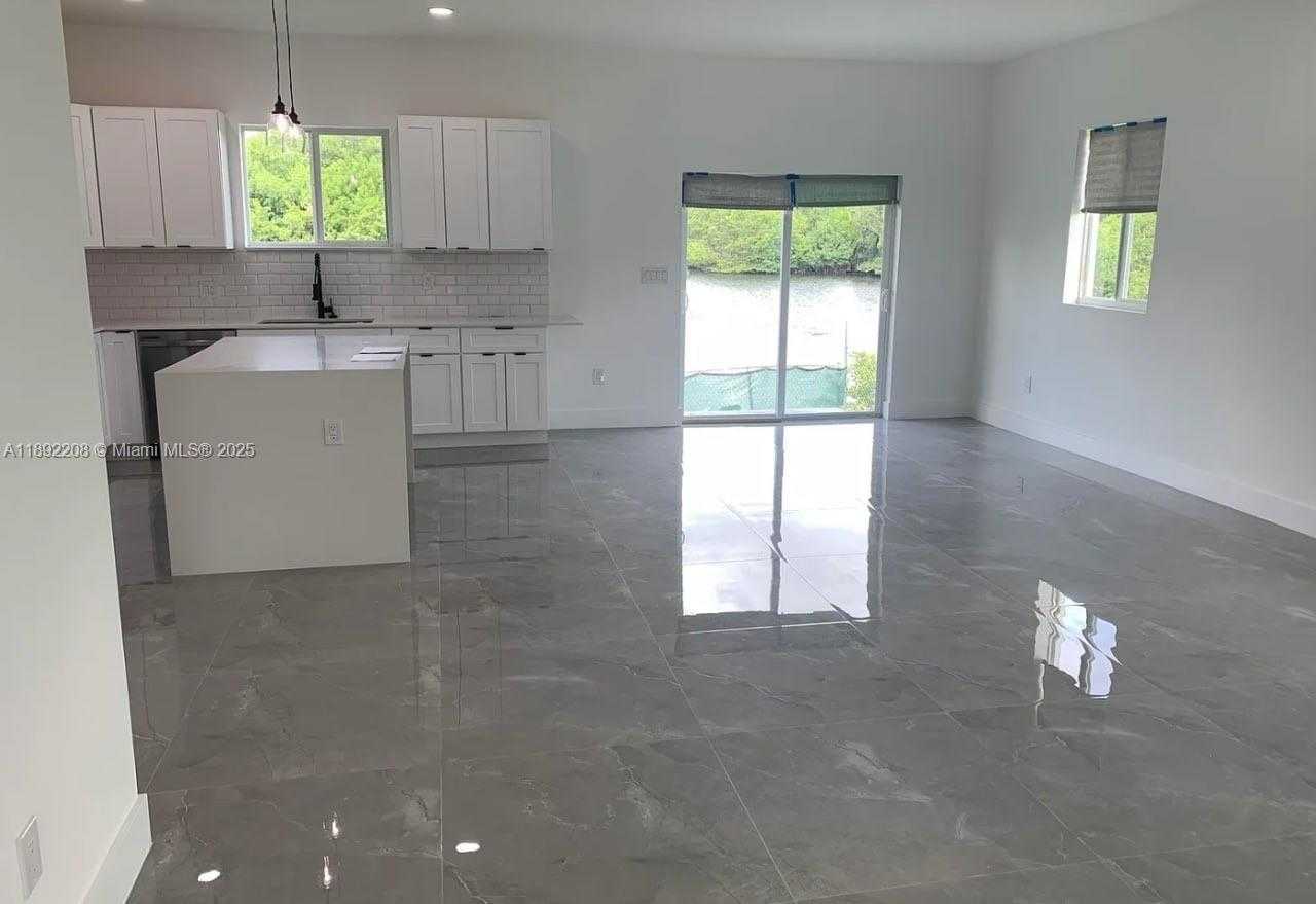 Small Image of 655 NORTH WEST 24TH AVE, Fort Lauderdale Number 7