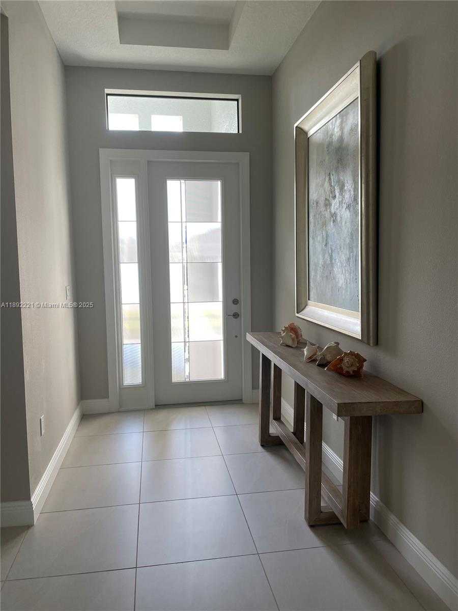 Small Image of 4960 SURFSIDE CIRCLE, Bradenton Number 13