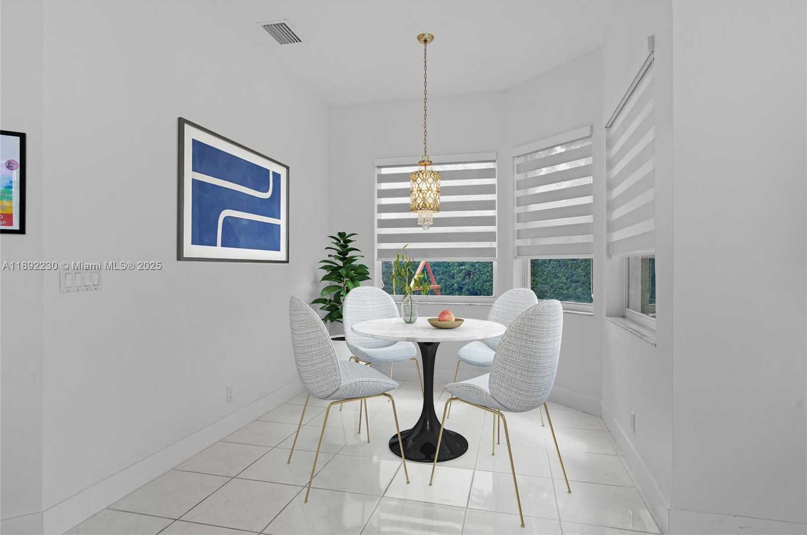 Small Image of 2984 WENTWORTH, Weston Number 22
