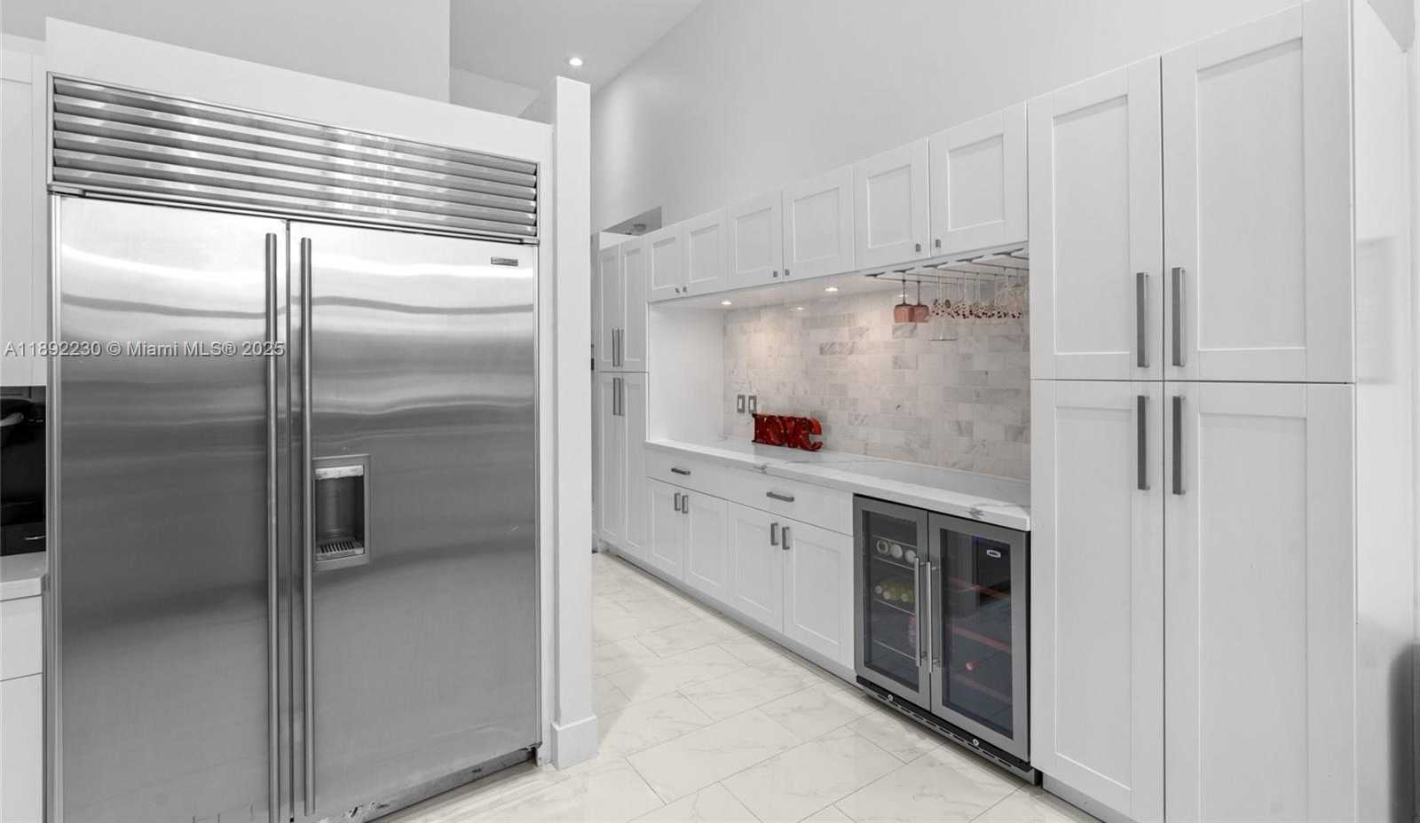 Small Image of 2984 WENTWORTH, Weston Number 27