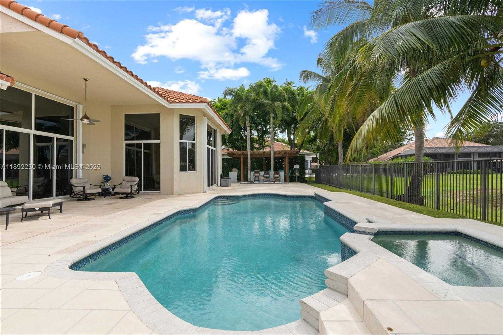 Small Image of 2984 WENTWORTH, Weston Number 48