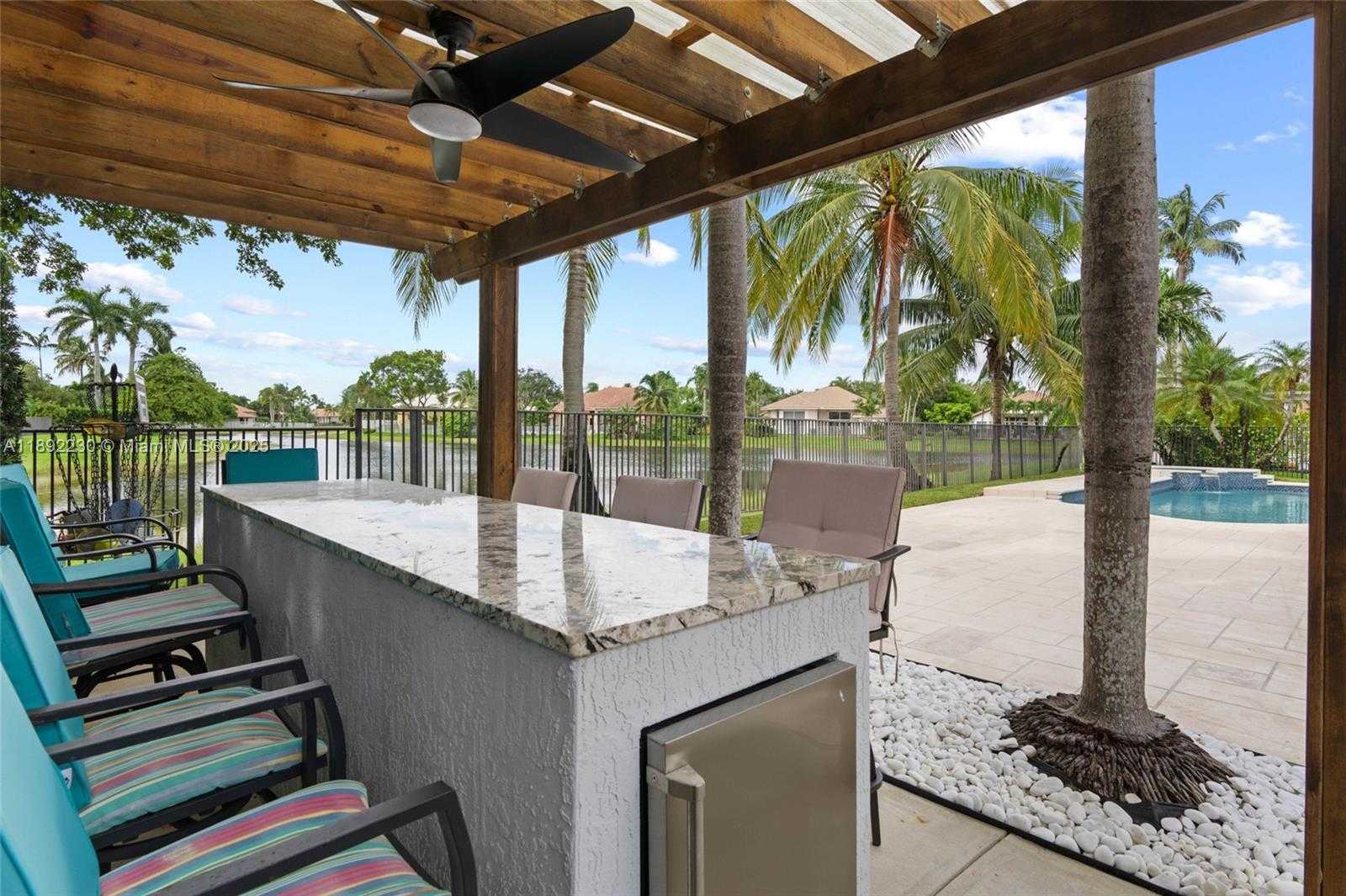 Small Image of 2984 WENTWORTH, Weston Number 5