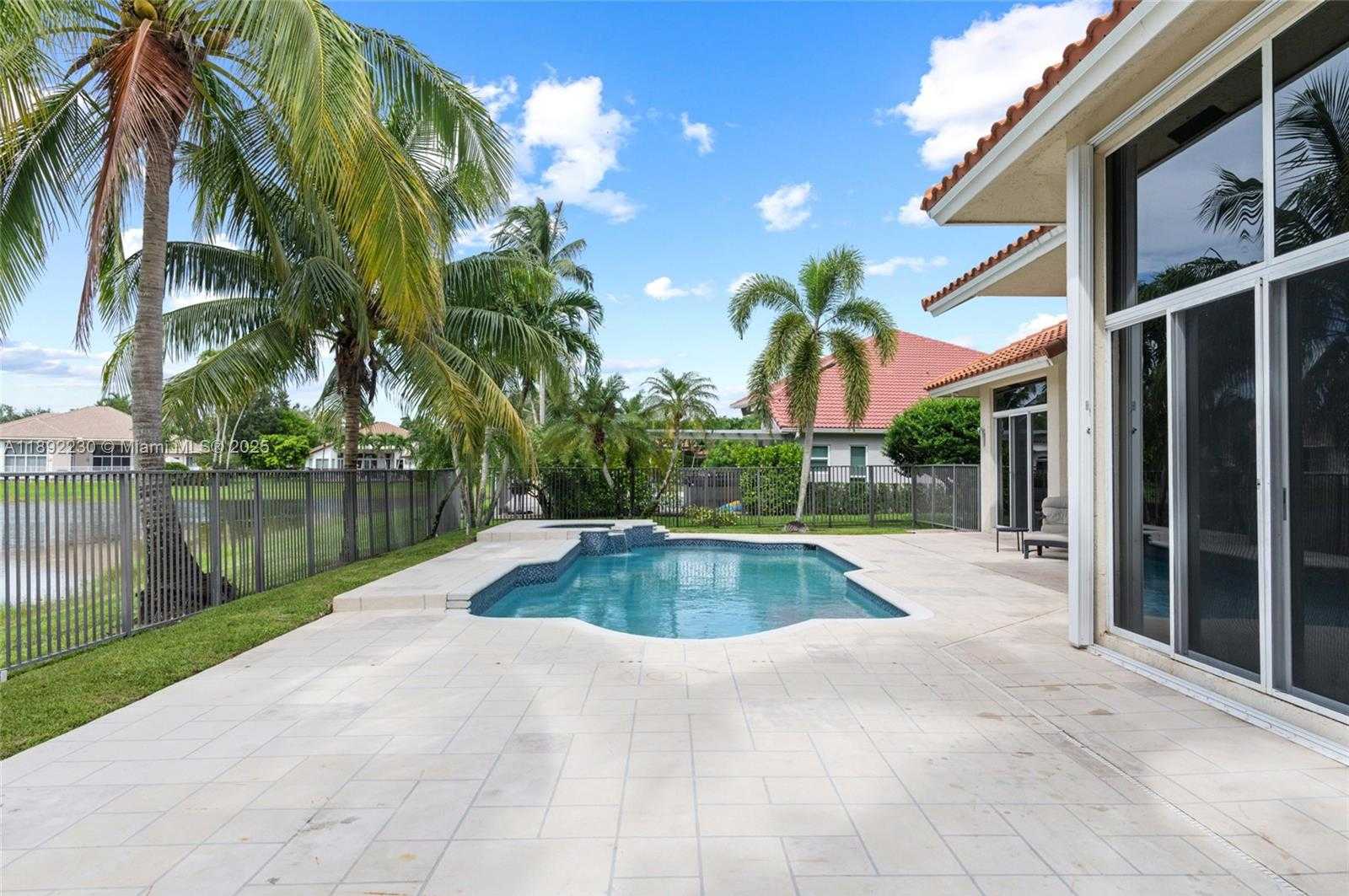 Small Image of 2984 WENTWORTH, Weston Number 50