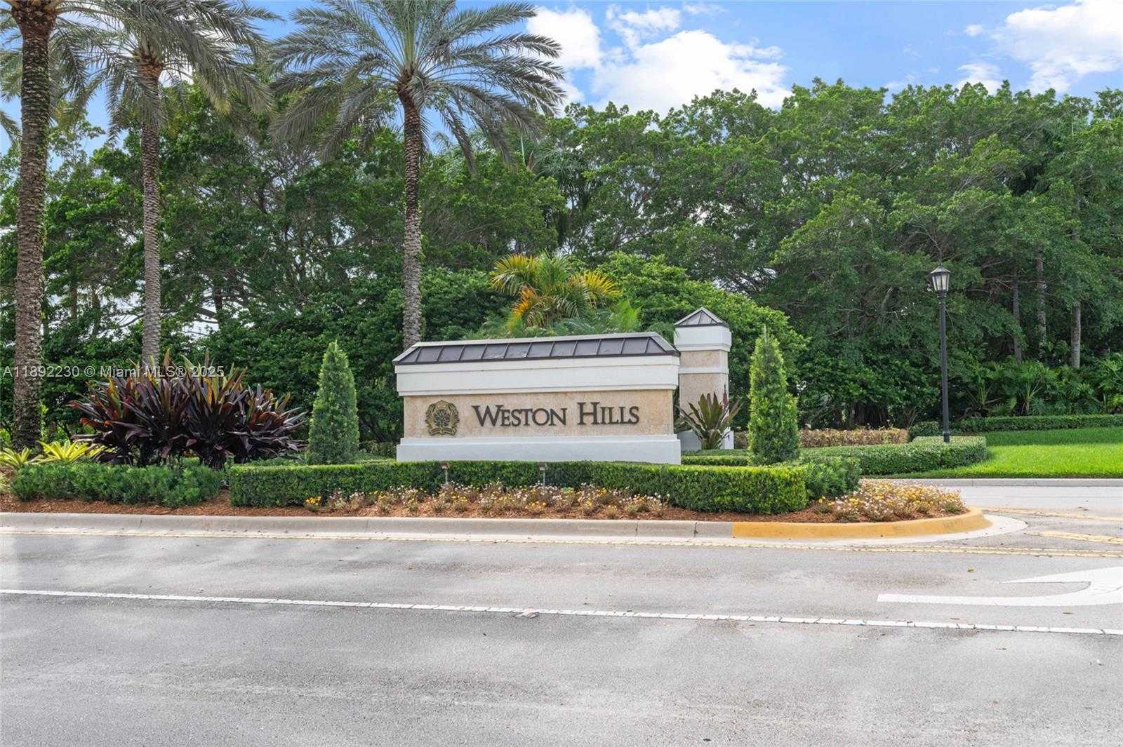 Small Image of 2984 WENTWORTH, Weston Number 62