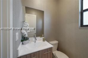 Small Image of 4105 SOUTH WEST 173RD AVE, Miramar Number 19