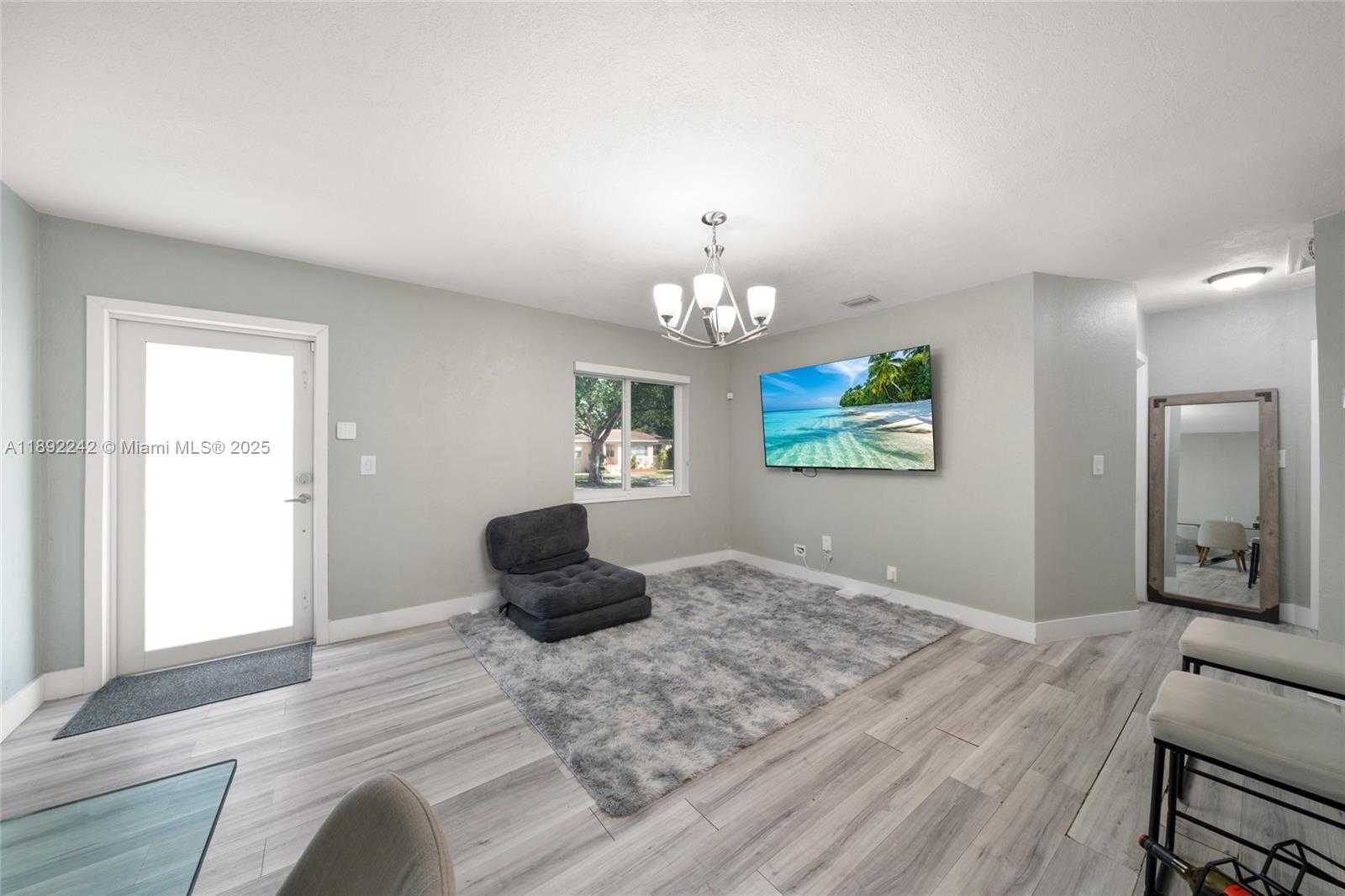 Small Image of 210 NORTH WEST 126TH ST, North Miami Number 4