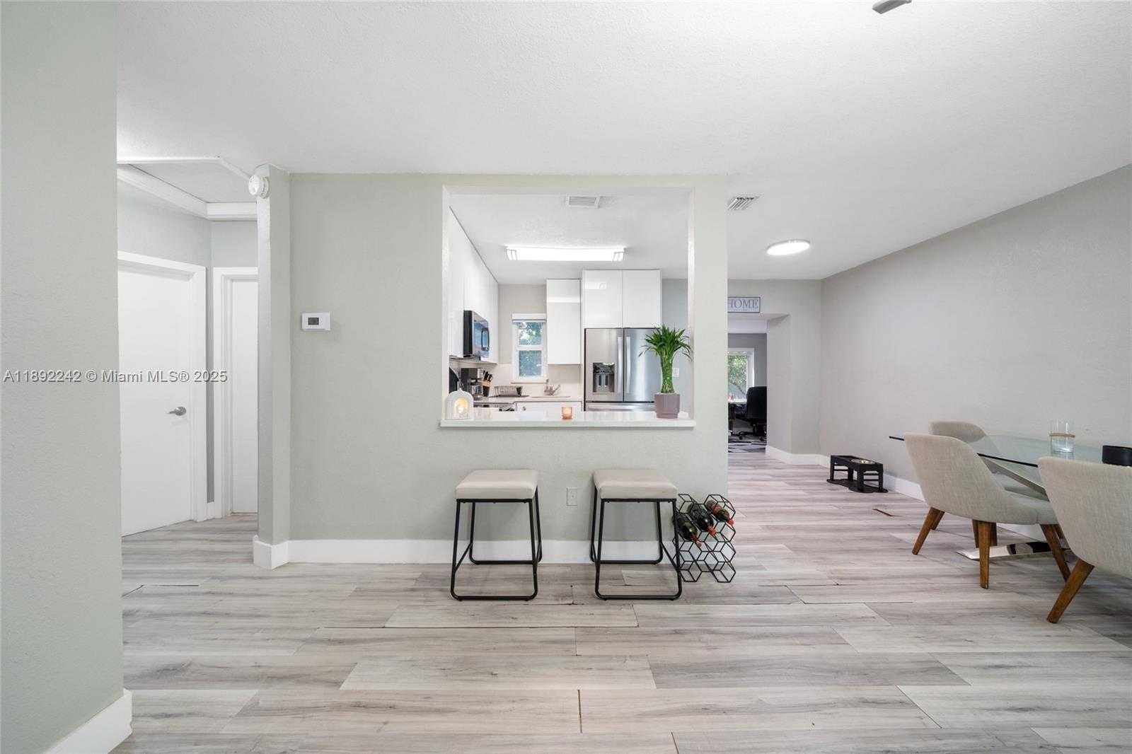 Small Image of 210 NORTH WEST 126TH ST, North Miami Number 7