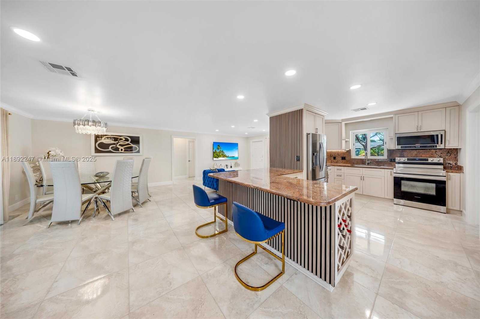 Small Image of 2115 NORTH EAST 54TH CT, Fort Lauderdale Number 6