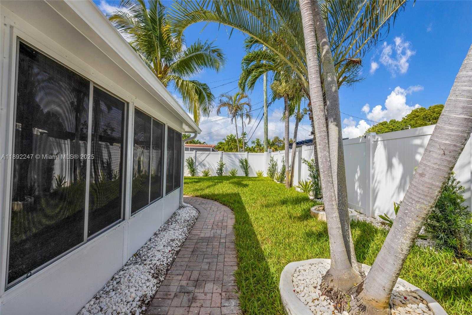 Small Image of 2115 NORTH EAST 54TH CT, Fort Lauderdale Number 64