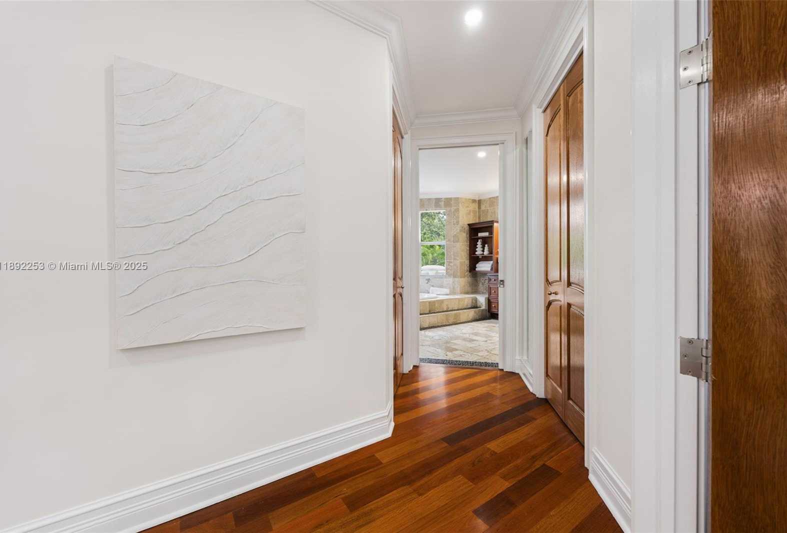 Small Image of 4065 BATTERSEA RD, Coconut Grove Number 19