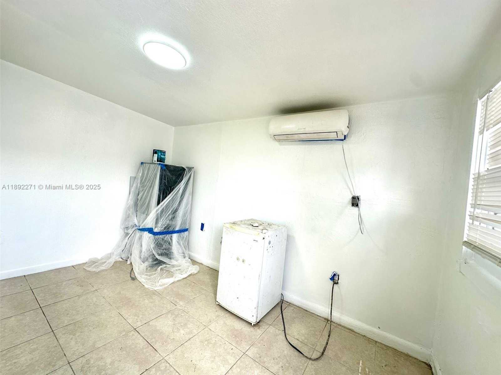 Small Image of 1940 NORTH WEST 153RD ST, Miami Gardens Number 26