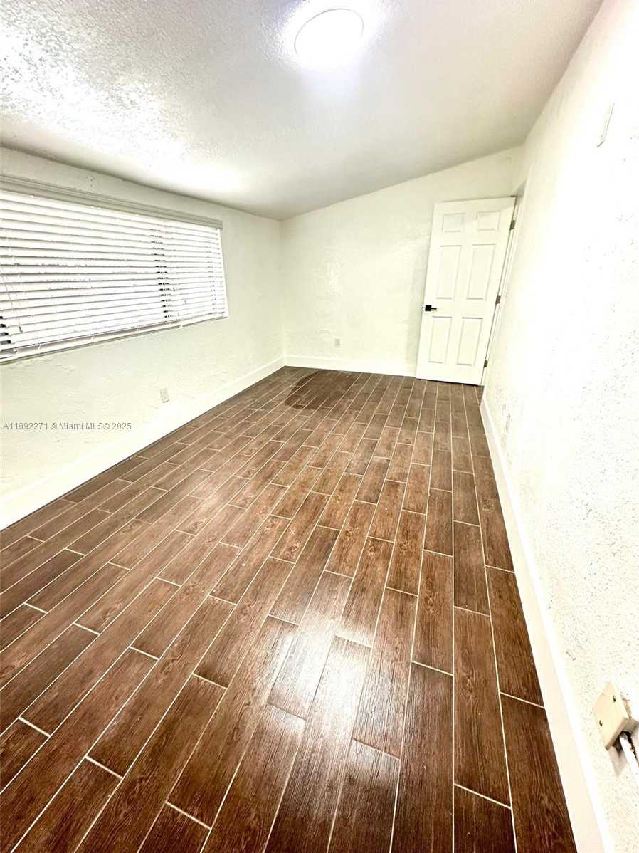 Small Image of 1940 NORTH WEST 153RD ST, Miami Gardens Number 5