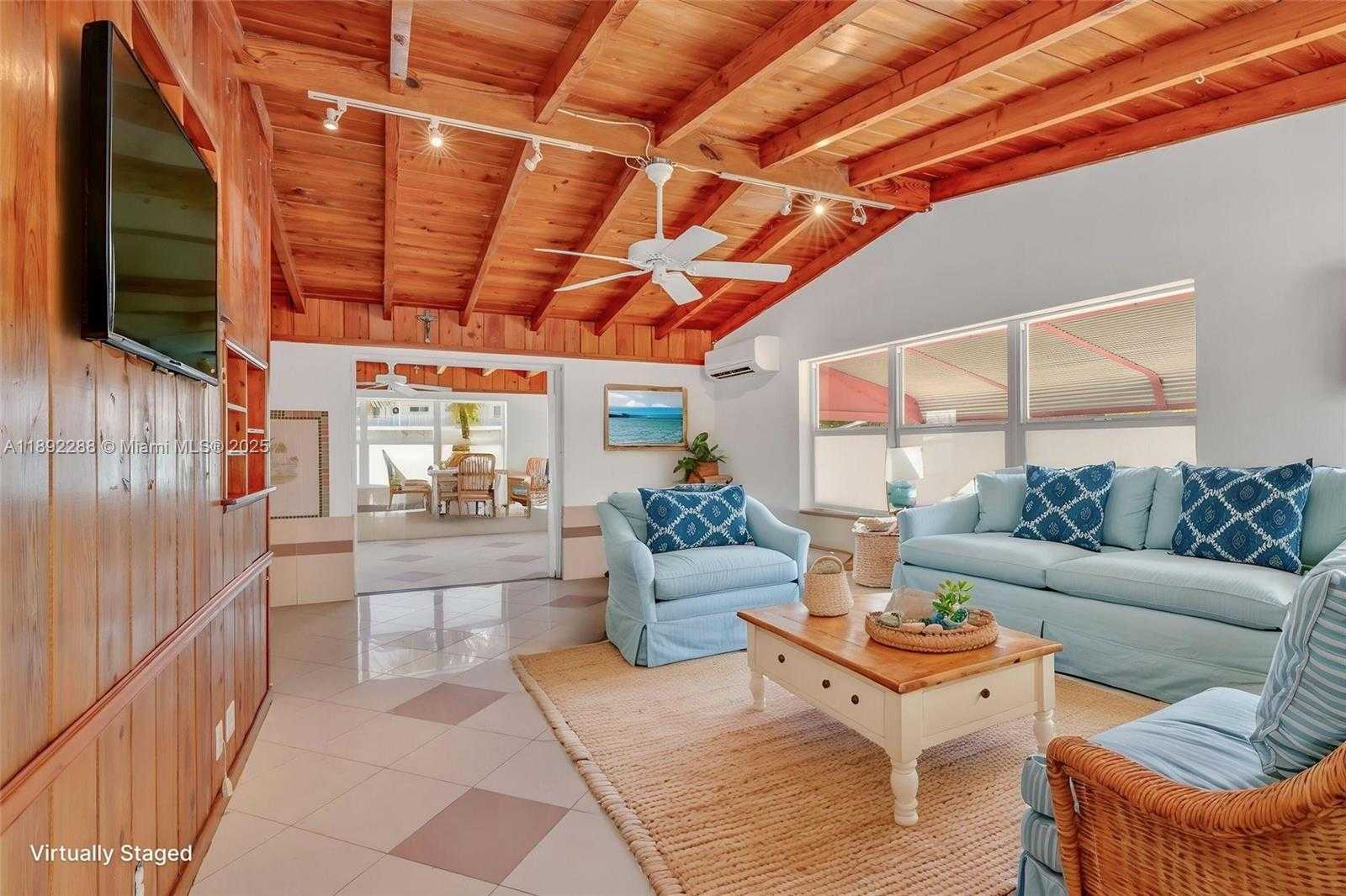 Small Image of 140 GARDENIA ST, Plantation Key Number 11