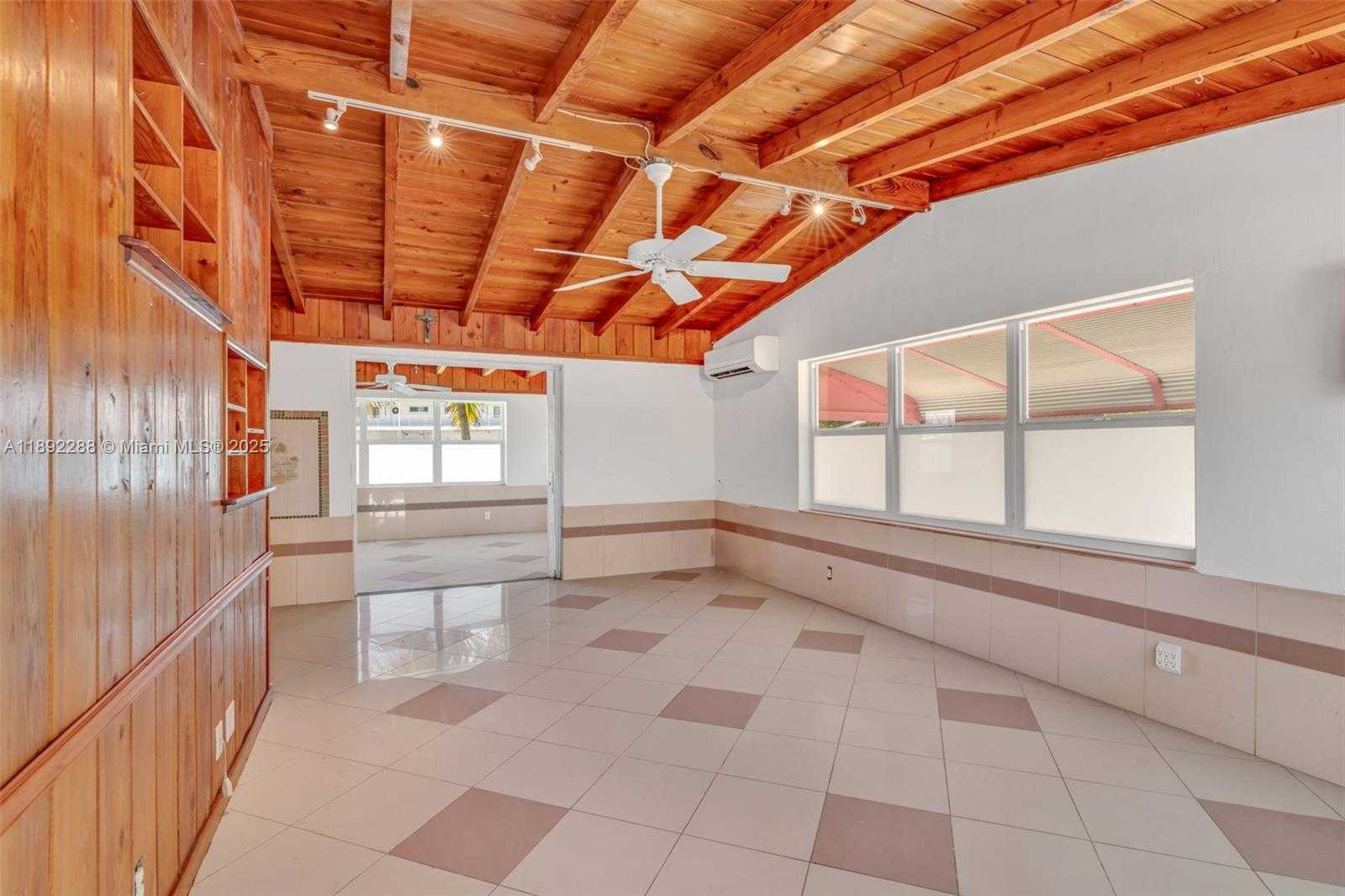 Small Image of 140 GARDENIA ST, Plantation Key Number 14