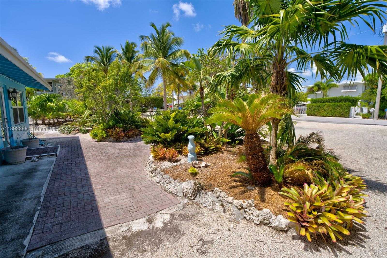 Small Image of 140 GARDENIA ST, Plantation Key Number 33