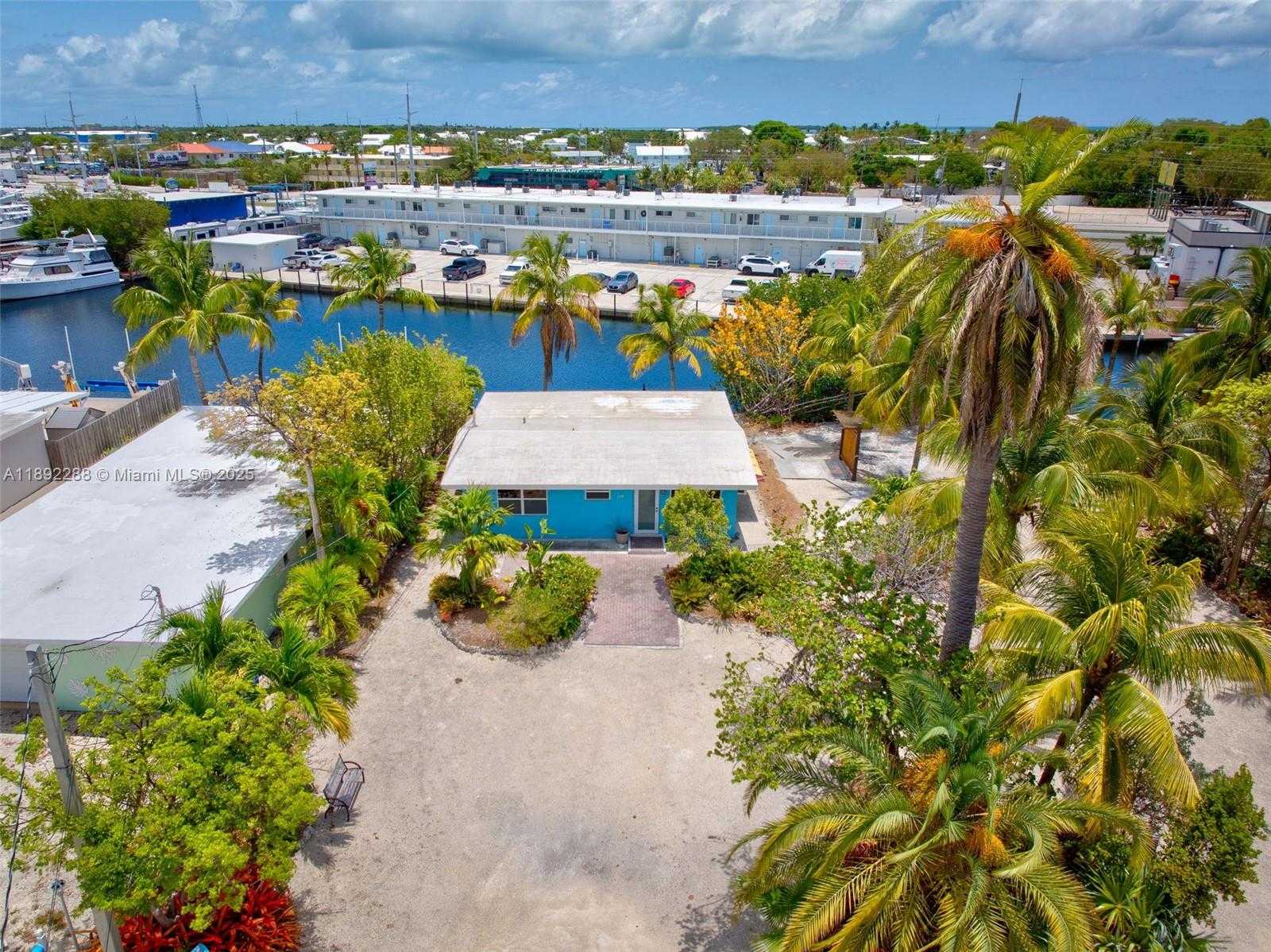 Small Image of 140 GARDENIA ST, Plantation Key Number 36