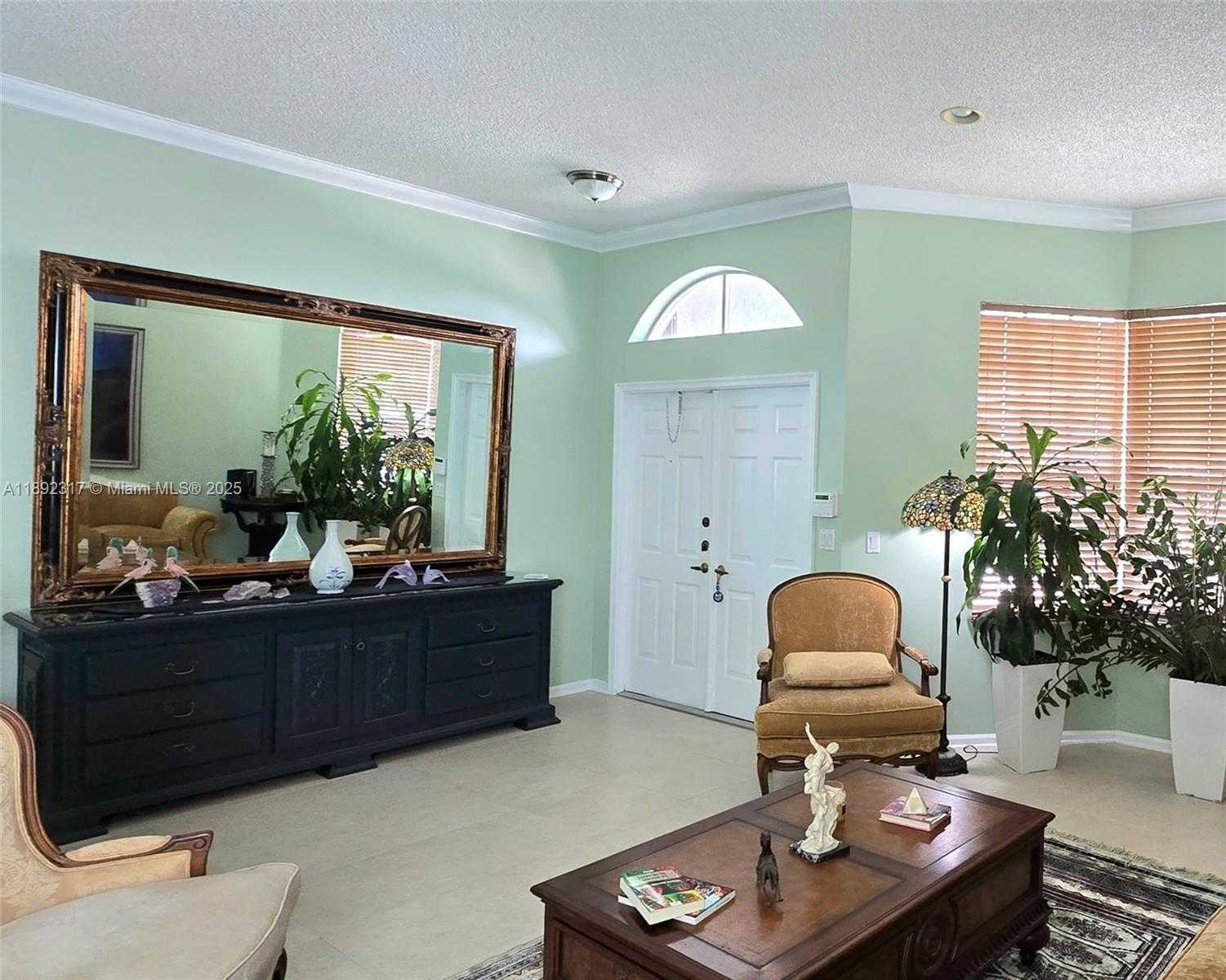 Small Image of 1406 NORTH WEST 159TH LN, Pembroke Pines Number 7