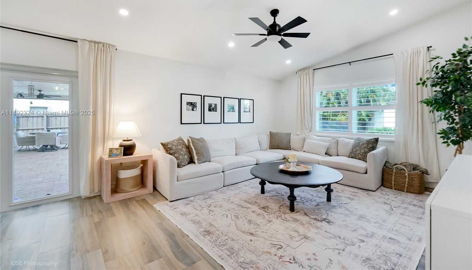 Small Image of 5340 LANCELOT LN, Davie Number 11