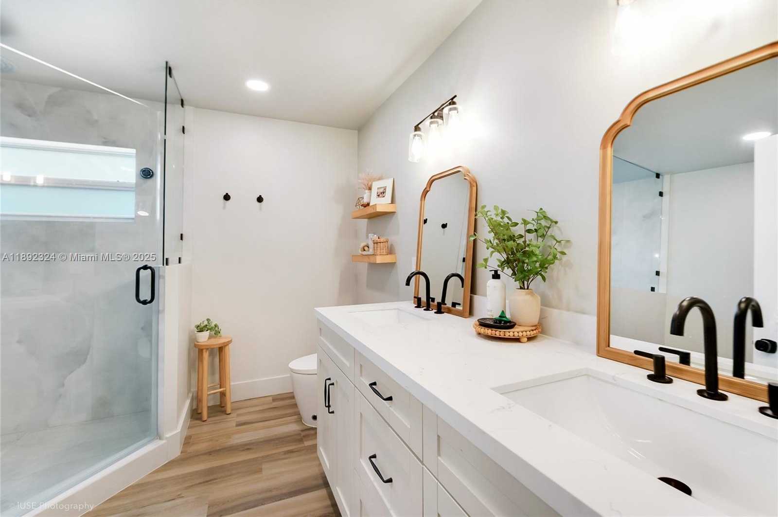 Small Image of 5340 LANCELOT LN, Davie Number 15
