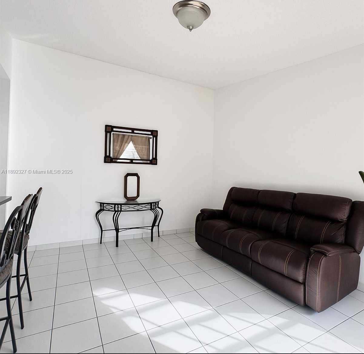 Small Image of 2849 WEST 71ST ST, Hialeah Number 6