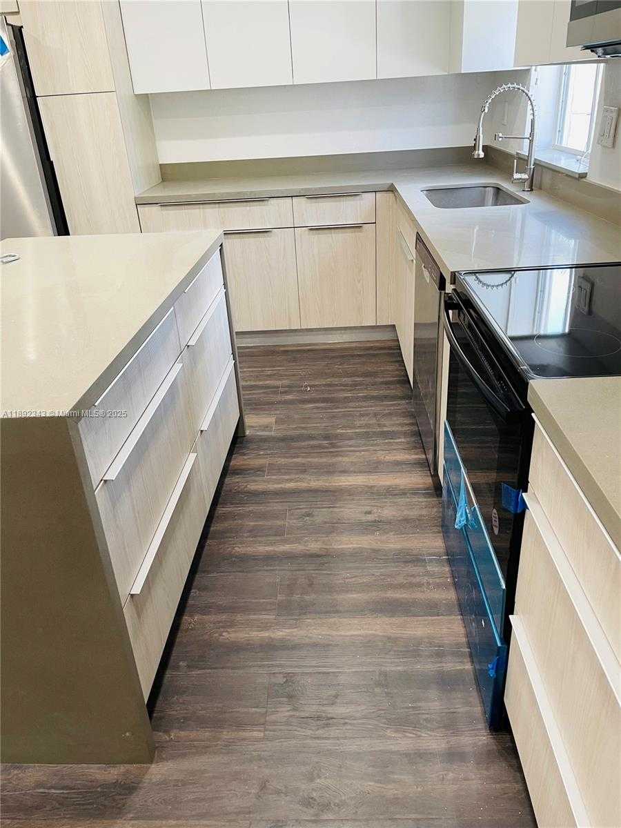Small Image of 29939 SOUTH WEST 159TH DR, Homestead Number 12