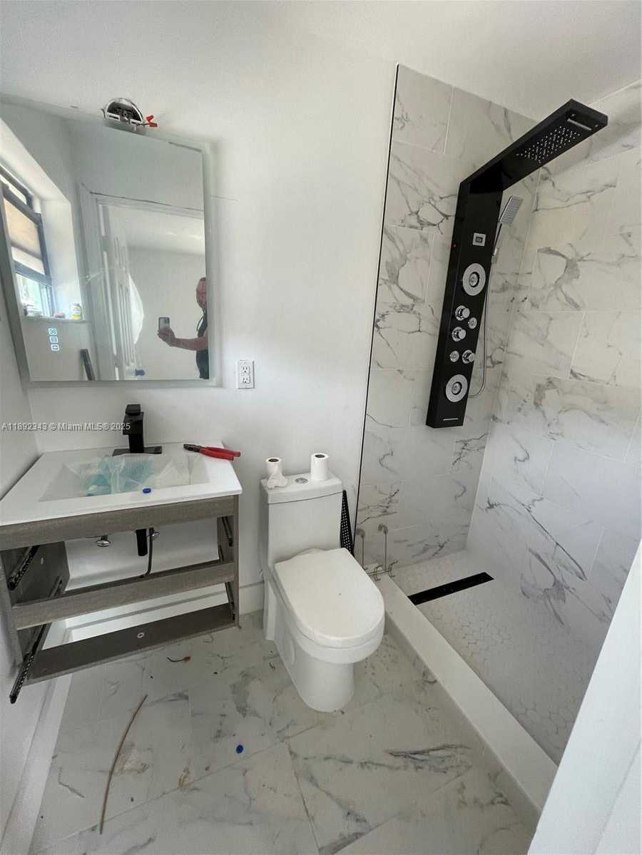 Small Image of 29939 SOUTH WEST 159TH DR, Homestead Number 14