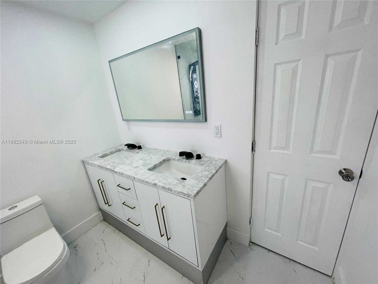 Small Image of 29939 SOUTH WEST 159TH DR, Homestead Number 19