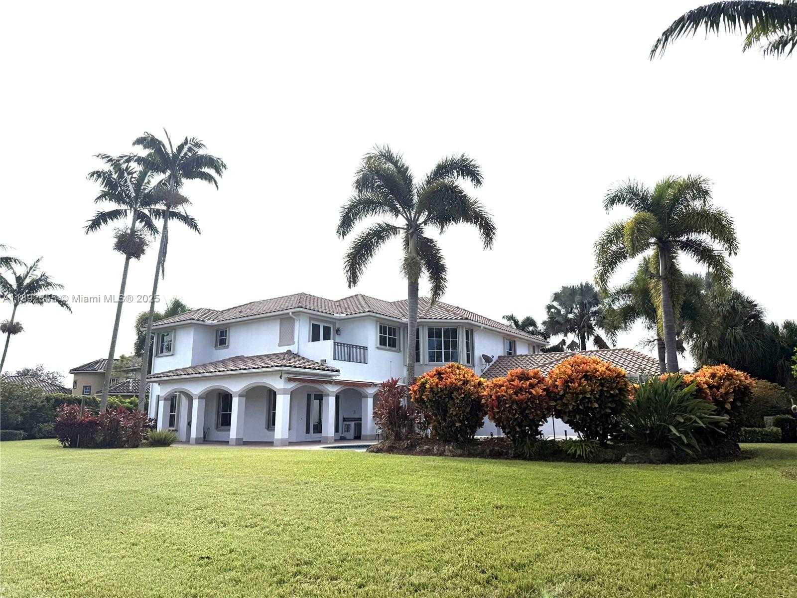 Small Image of 14403 JOCKEY CIRCLE SOUTH, Davie Number 4