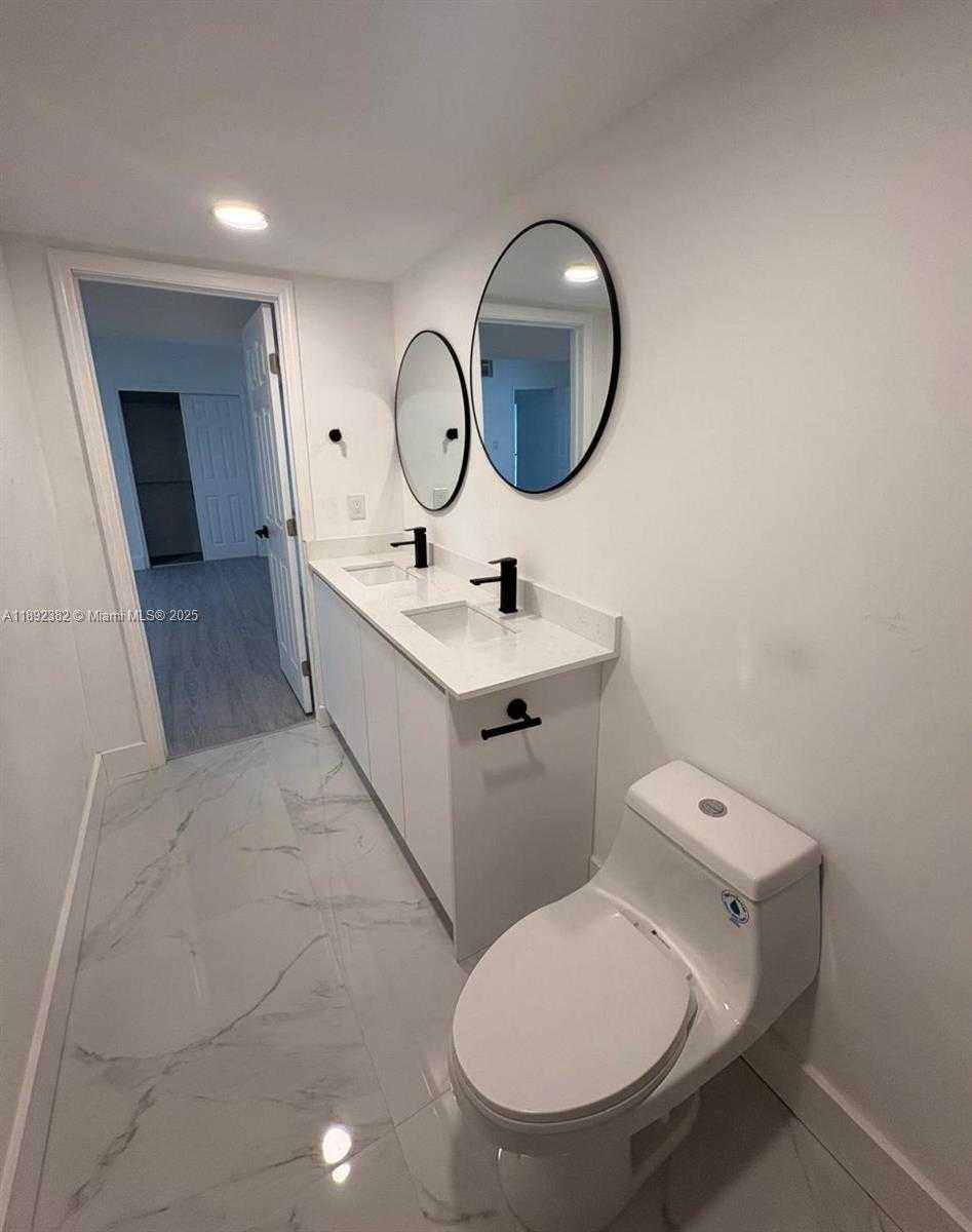 Small Image of 6104 SOUTH WEST 33RD ST, Miramar Number 2