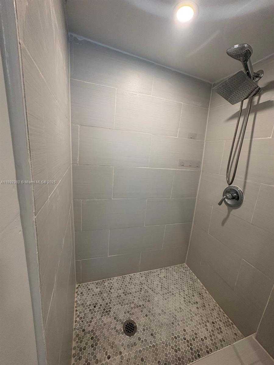 Small Image of 6104 SOUTH WEST 33RD ST, Miramar Number 6