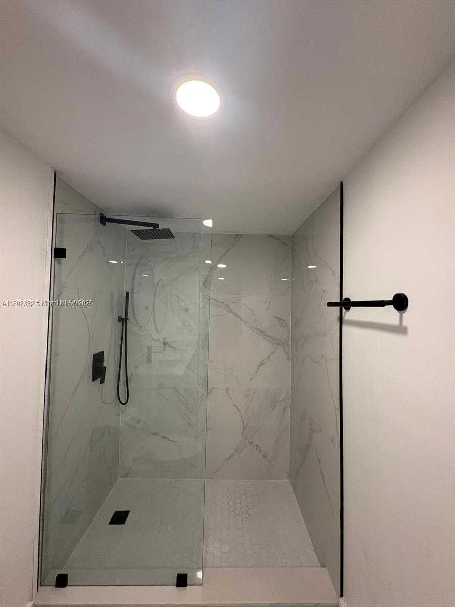 Small Image of 6104 SOUTH WEST 33RD ST, Miramar Number 9