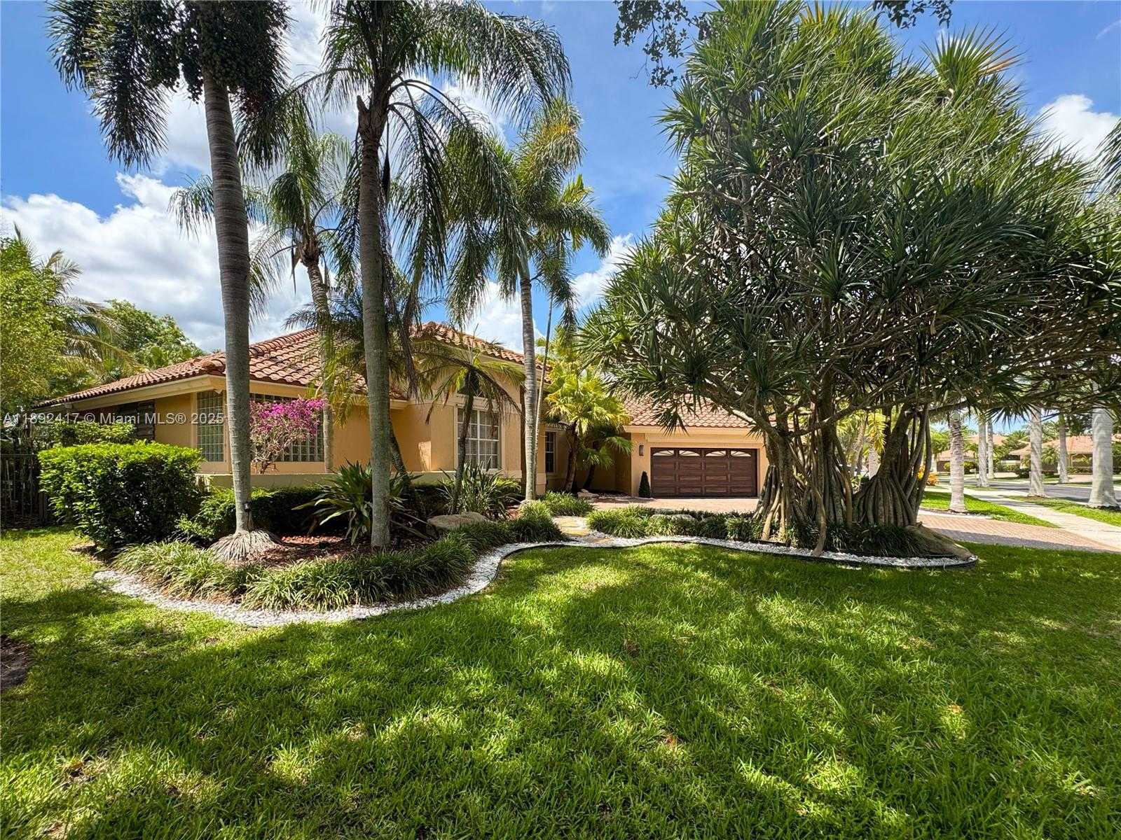 Small Image of 375 SABAL WAY, Weston Number 4