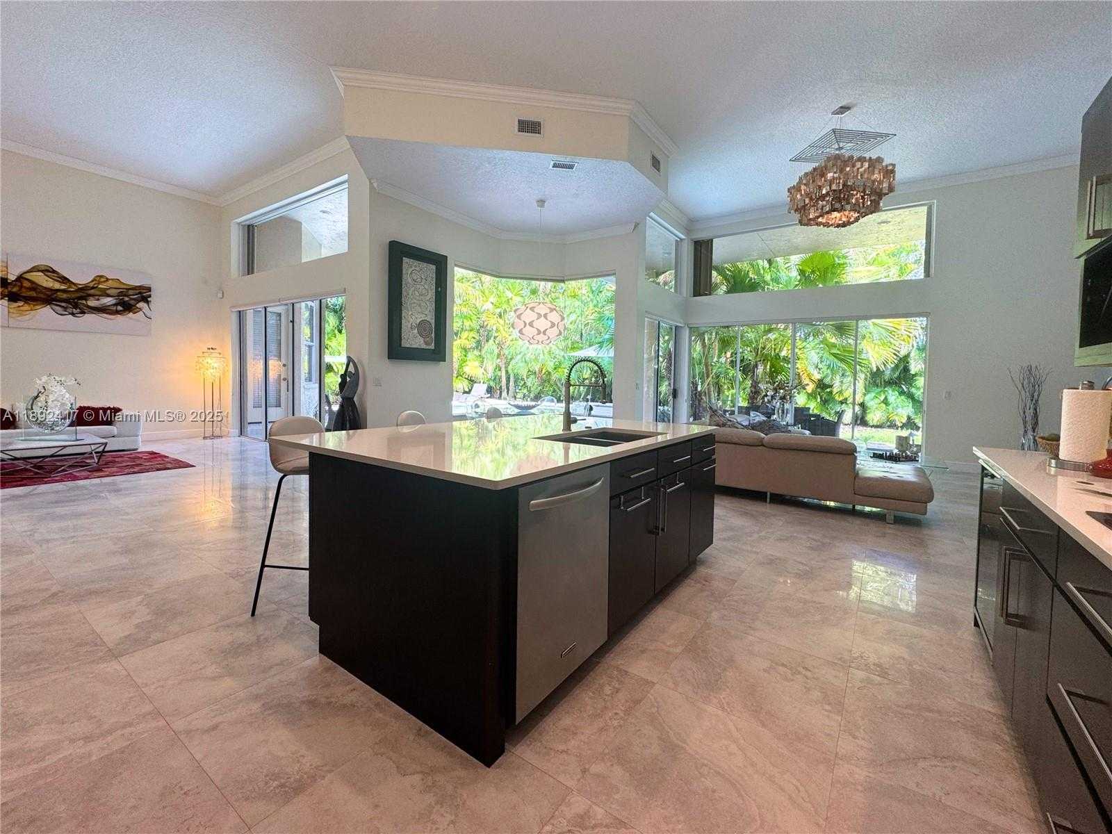Small Image of 375 SABAL WAY, Weston Number 44