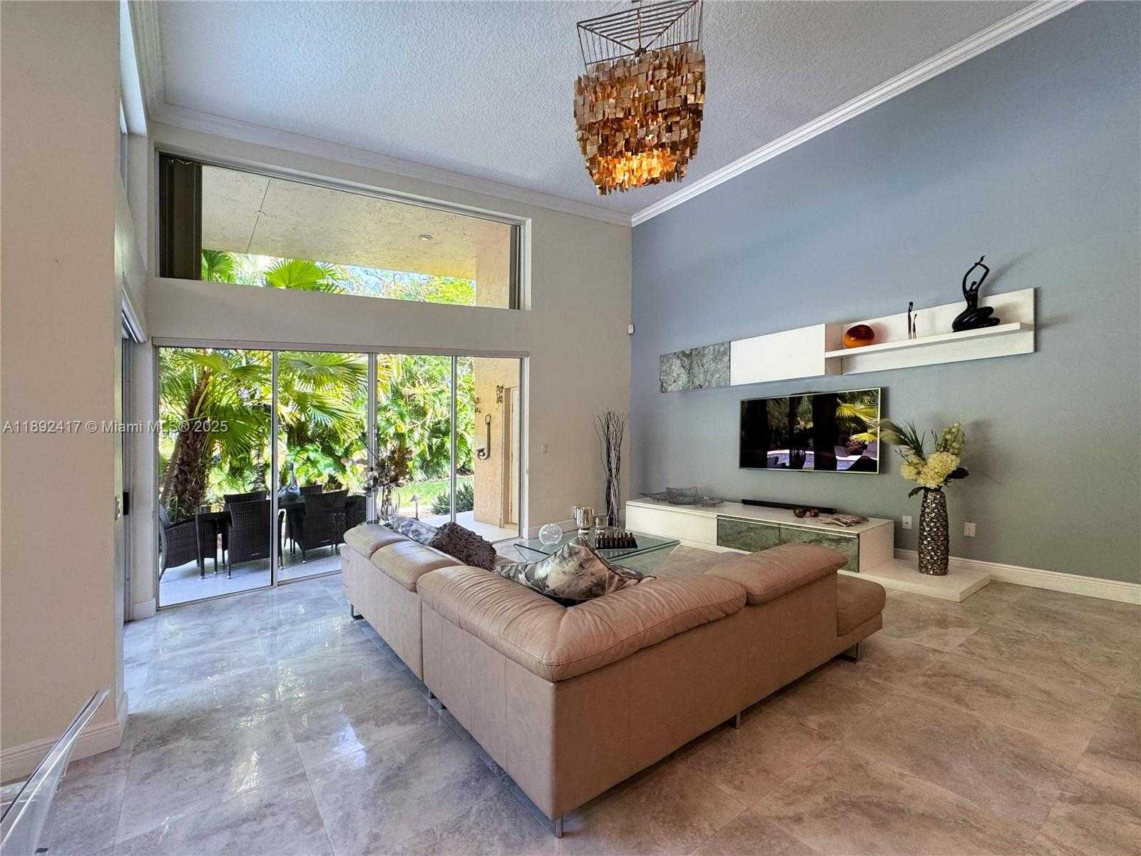 Small Image of 375 SABAL WAY, Weston Number 48