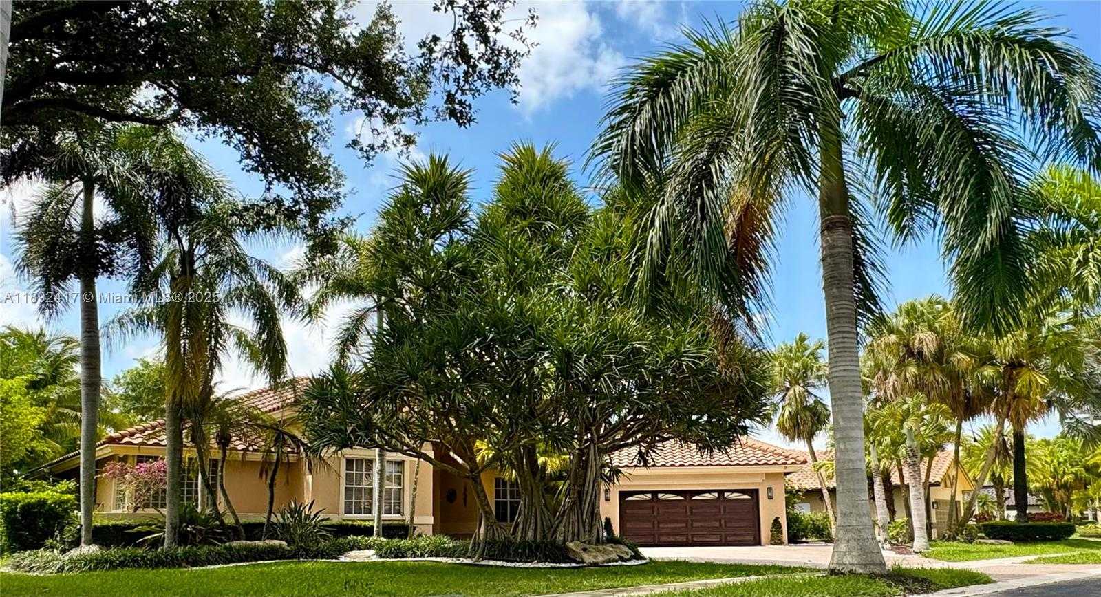 Small Image of 375 SABAL WAY, Weston Number 5
