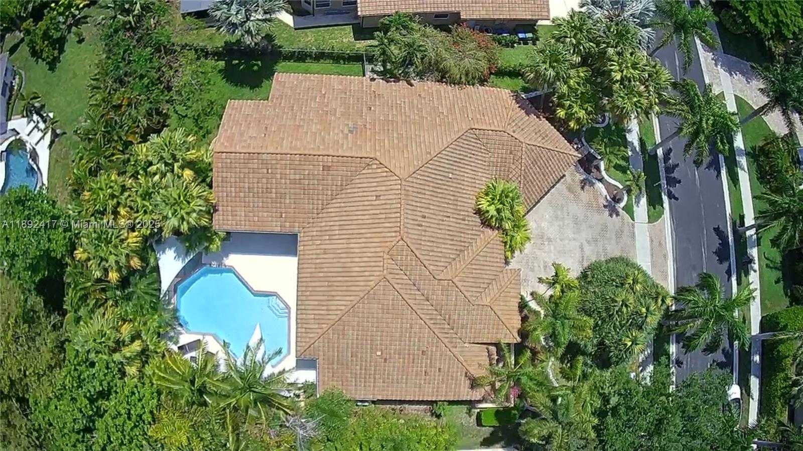Small Image of 375 SABAL WAY, Weston Number 52