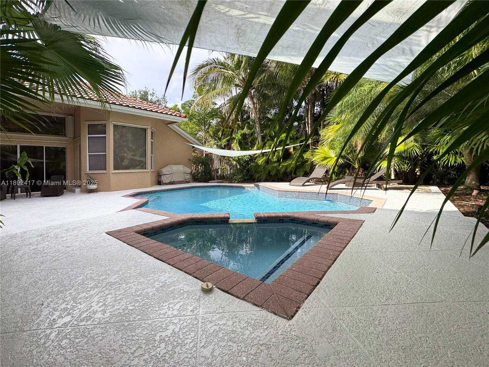 Small Image of 375 SABAL WAY, Weston Number 55