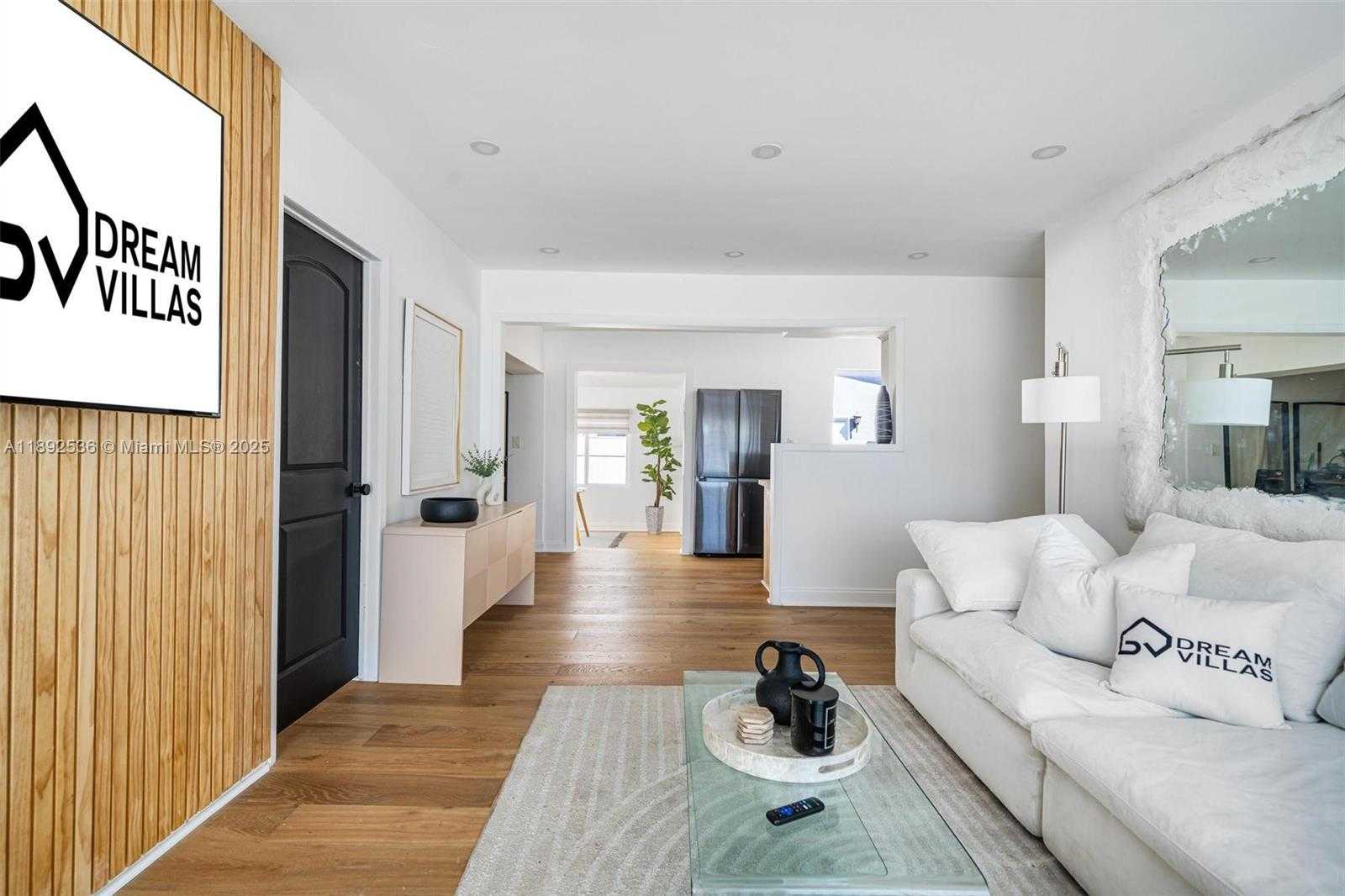 Small Image of 14705 NORTH EAST 11TH CT, North Miami Number 12
