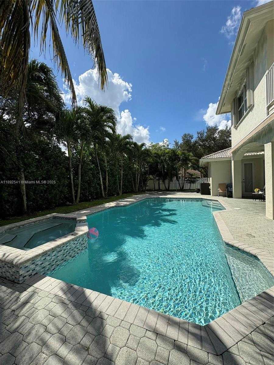 Small Image of 15982 SOUTH WEST 61ST ST, Davie Number 24
