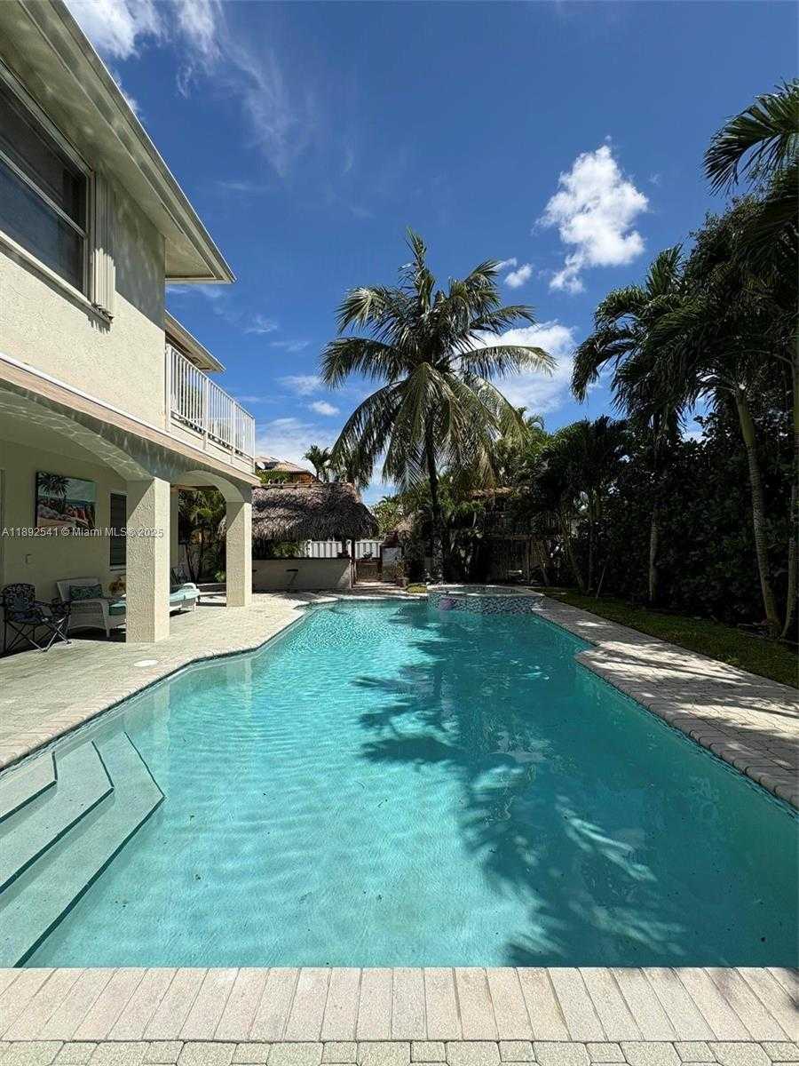 Small Image of 15982 SOUTH WEST 61ST ST, Davie Number 25