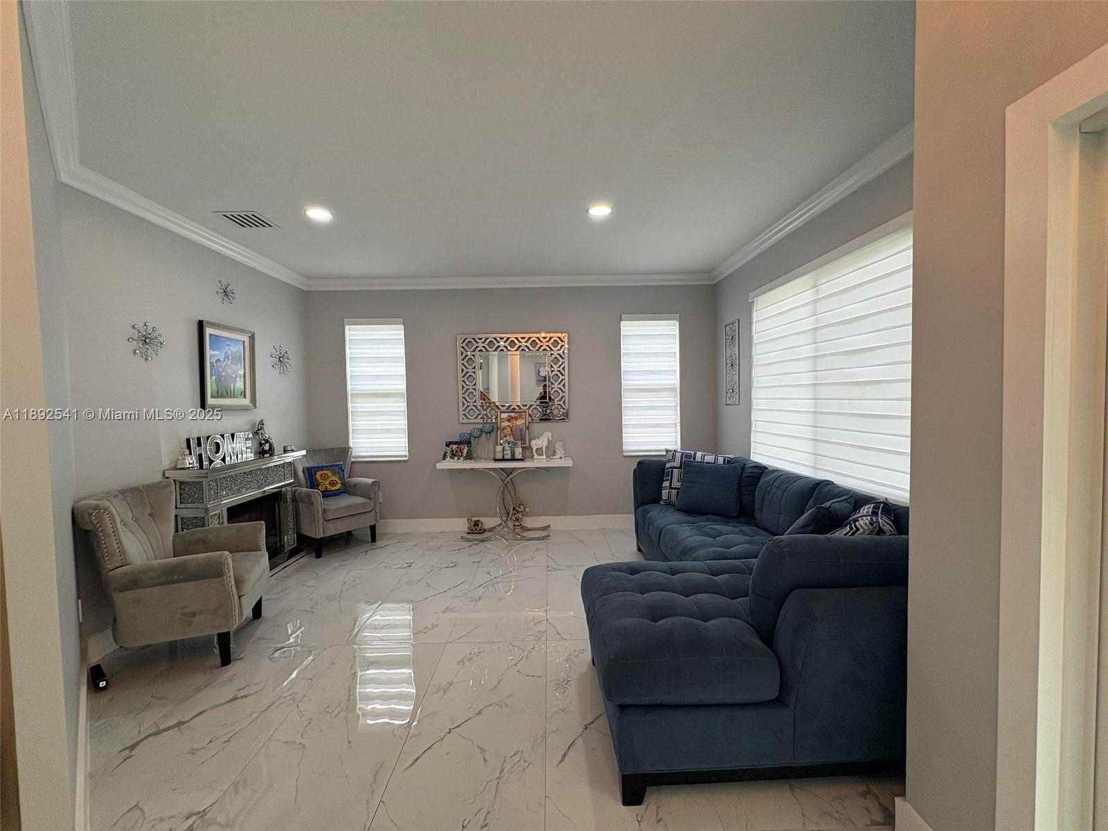 Small Image of 15982 SOUTH WEST 61ST ST, Davie Number 7